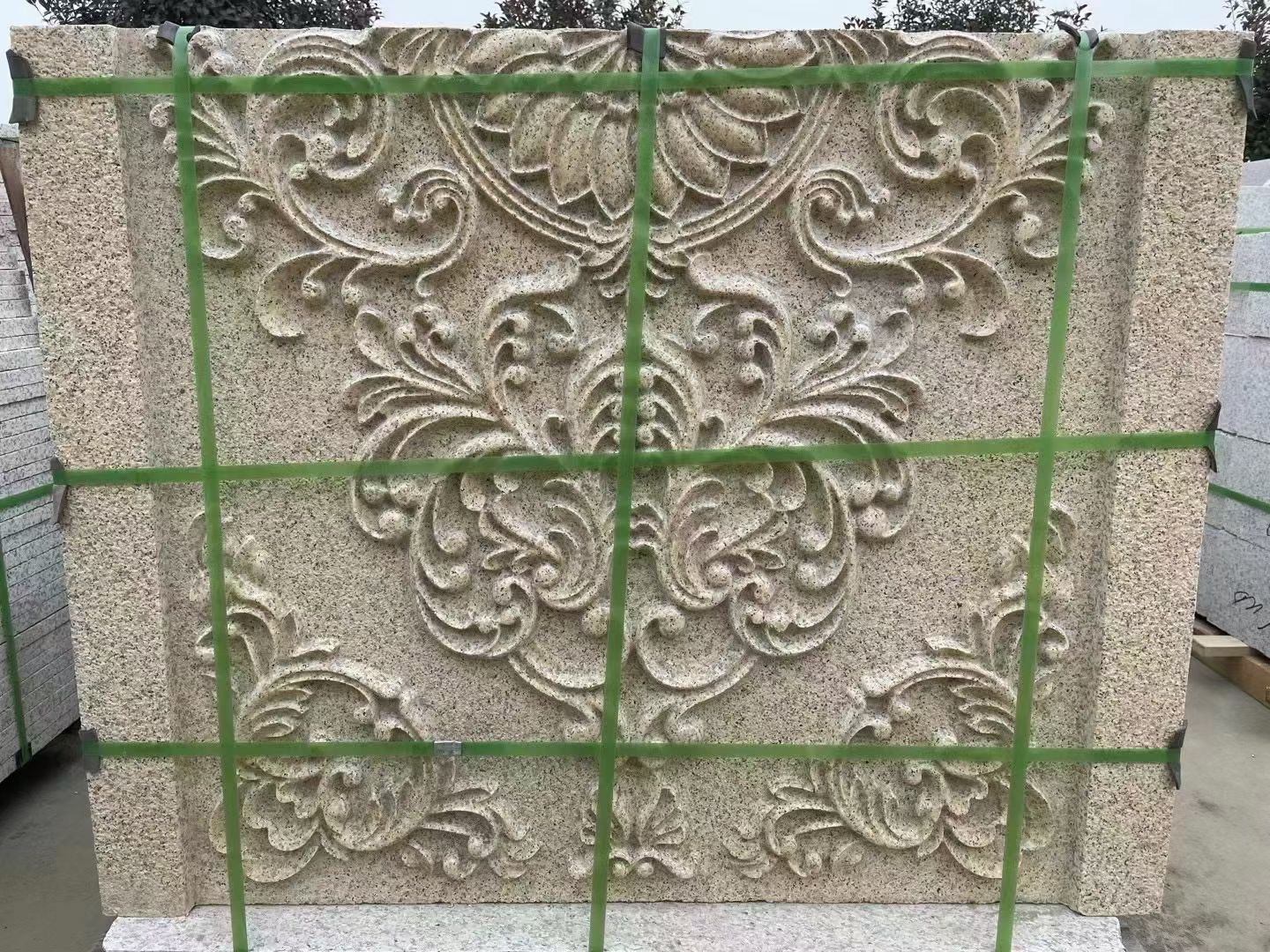 雕花板